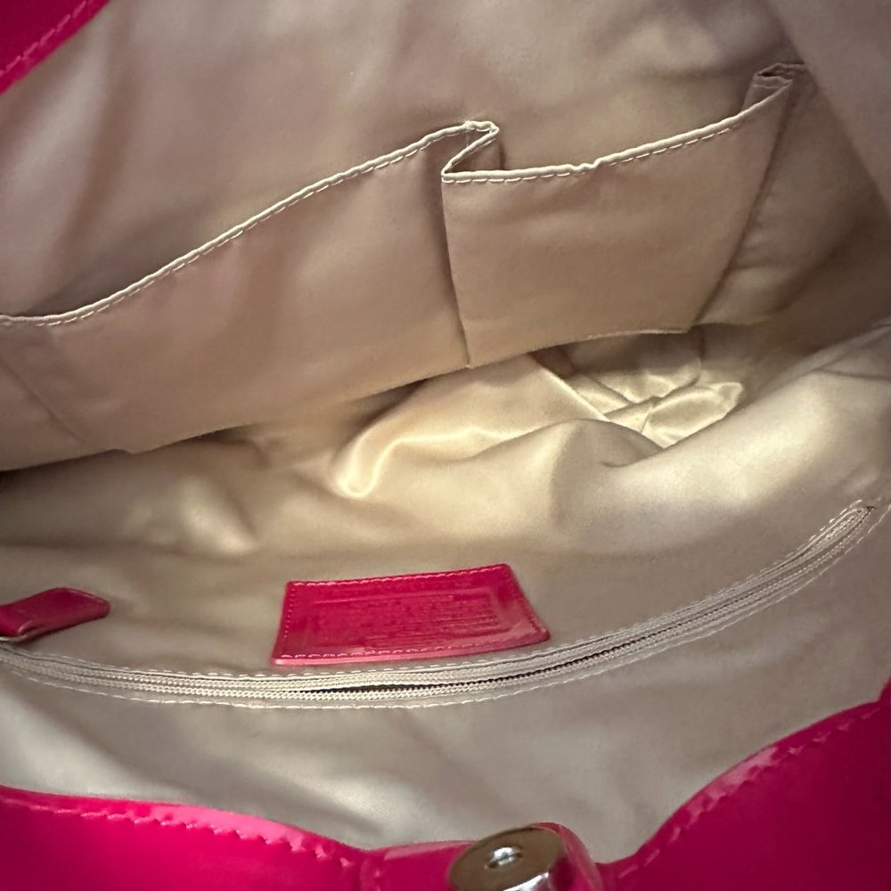 Coach Pink Quilted Shoulder Bag - Picture 3 of 9